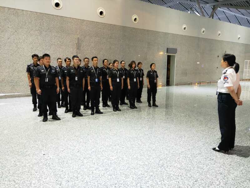 抓作风建设 促习惯养成