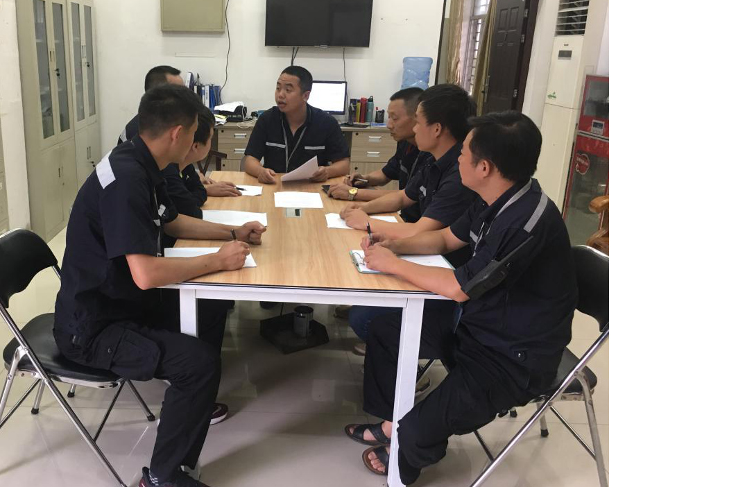张家界机场开展机务电源车失火演练